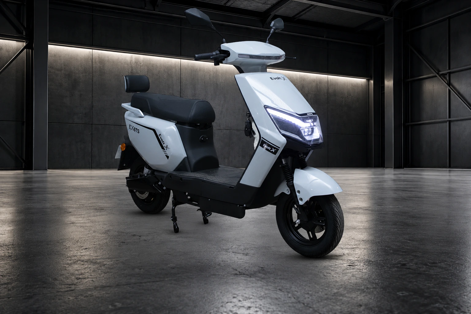 Evolt X EXGTS na cor Dark Green no showroom